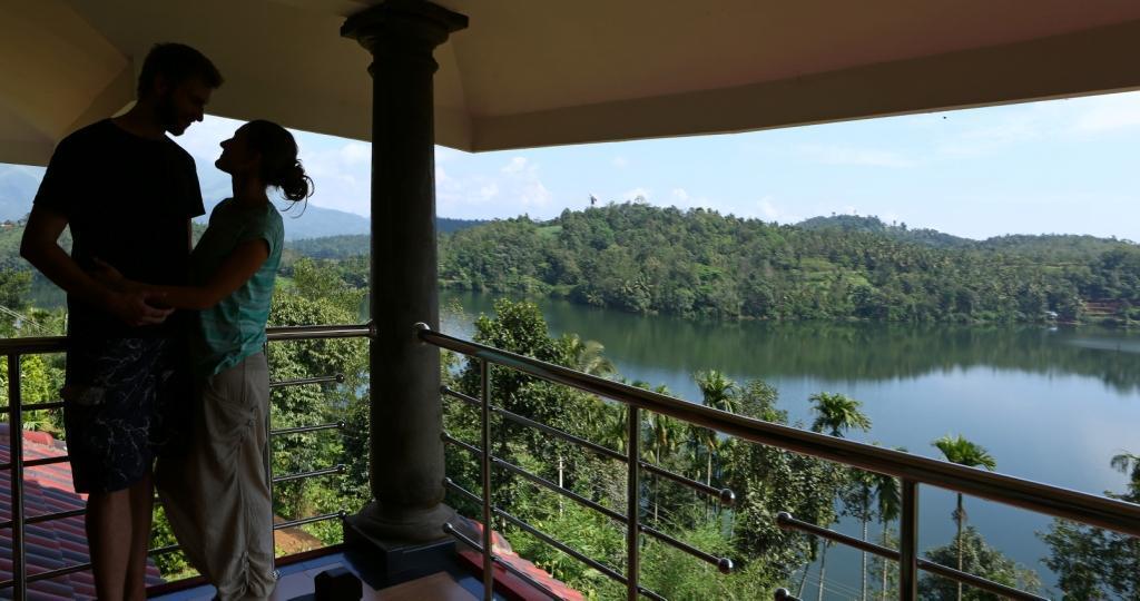 Arayal Resort-A Unit Of Sharoy Resort Tariyod Quarto foto
